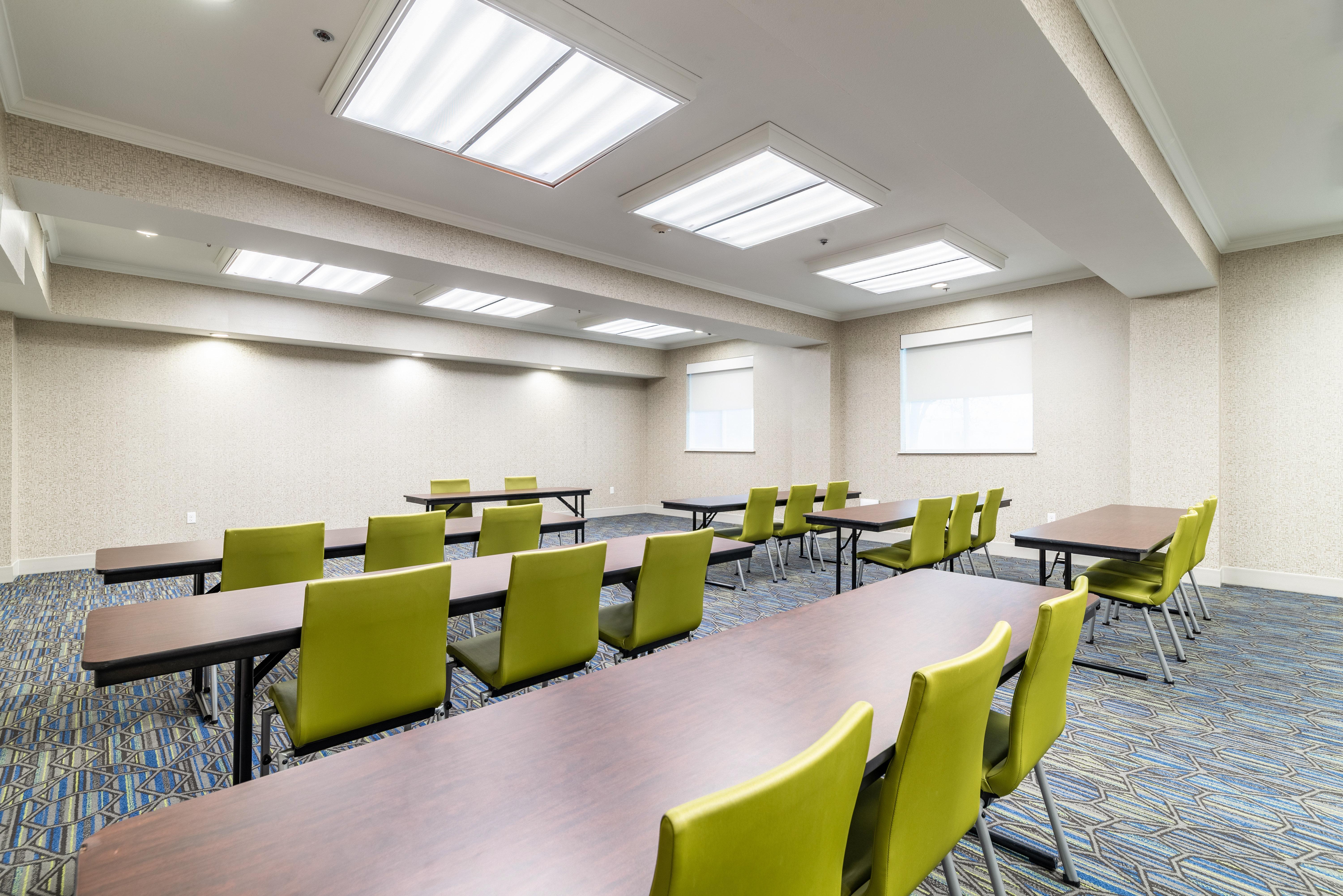 Holiday Inn Express & Suites Fort Worth - Fossil Creek By Ihg Exterior foto