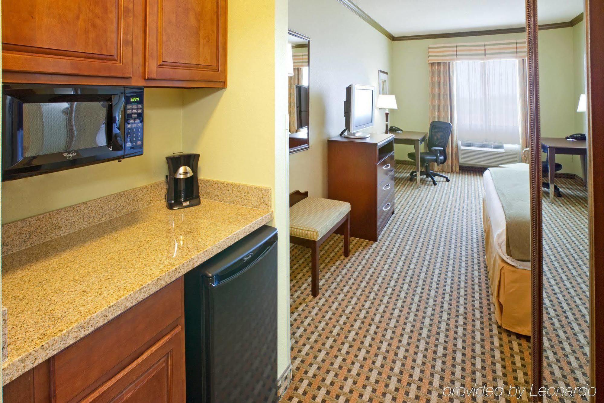 Holiday Inn Express & Suites Fort Worth - Fossil Creek By Ihg Cameră foto